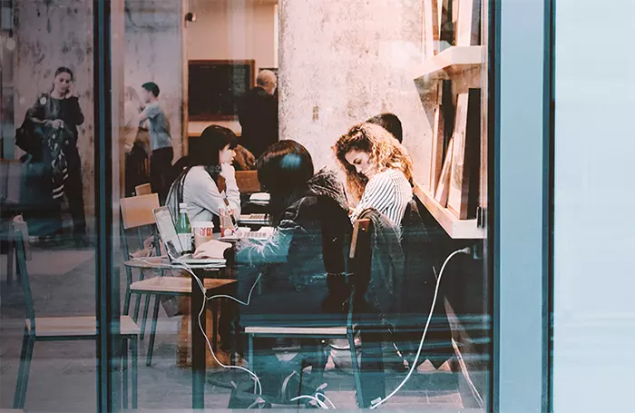 Even Language School